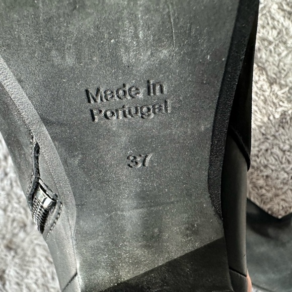 COS Black Ankle Boots with Block Heel - Picture 4 of 4